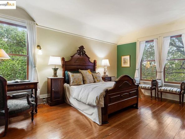 1924 7th, Oakland CA 94606