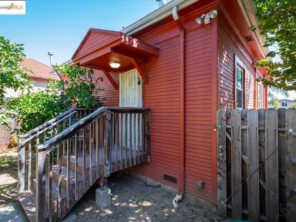 2615 34Th Ave, Oakland CA 94601