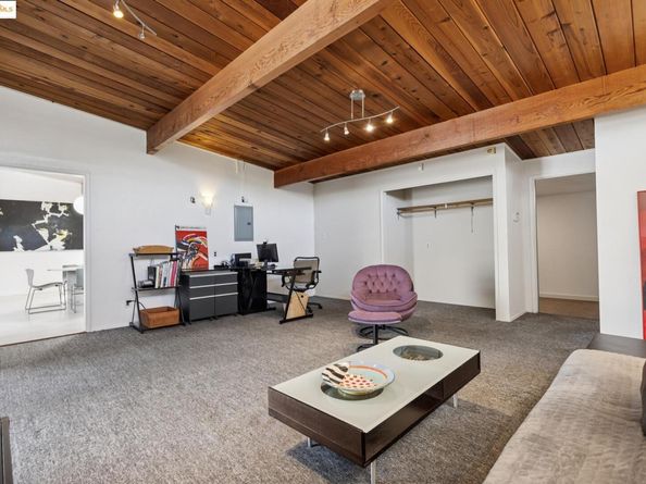 3731 Merridan Dr, Concord CA 94518