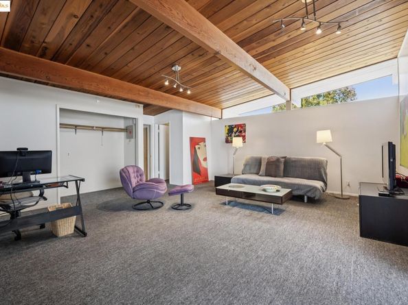 3731 Merridan Dr, Concord CA 94518