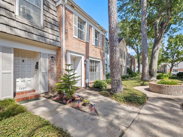 1425 Springrock Lane 4, Houston TX 77055