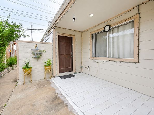 9319 Belle Park Drive, Houston TX 77099