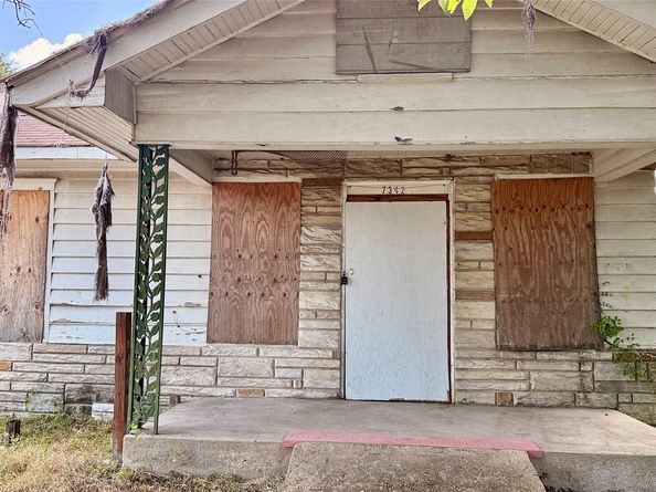 7342 Rusk Street, Houston TX 77011