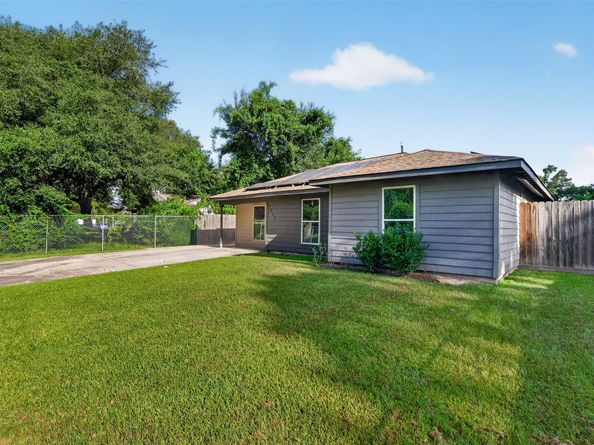 7213 Rhobell Street, Houston TX 77016