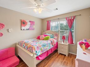 13600 Breton Ridge 25E, Houston TX 77070