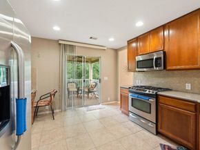 13600 Breton Ridge 25E, Houston TX 77070