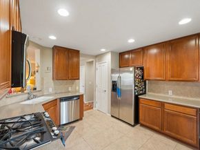 13600 Breton Ridge 25E, Houston TX 77070
