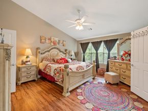 13600 Breton Ridge 25E, Houston TX 77070