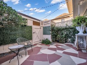 5803 Lynbrook Drive 80, Houston TX 77057