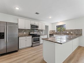 7814 Leader Street, Houston TX 77036