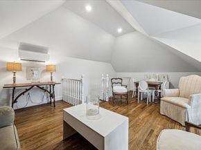 3444 Meadow Lake Lane, Houston TX 77027