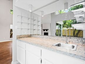 22 S Rain Forest Court, The Woodlands TX 77380