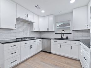 11707 Fawnview Drive, Houston TX 77070