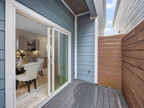 317 E 35th Street A, Houston TX 77018