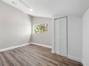 9371 Pagewood Lane, Houston TX 77063