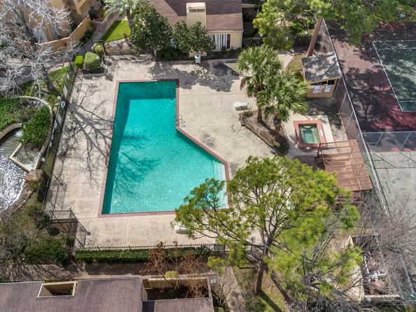 9371 Pagewood Lane, Houston TX 77063