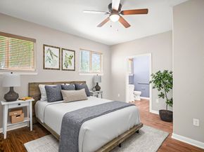 5215 Kingsbury Street, Houston TX 77021