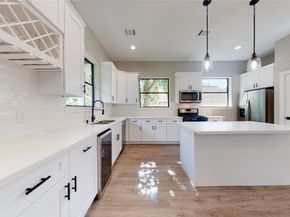 806 E 39th Street, Houston TX 77022