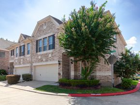 3206 Holly Thicket Drive, Houston TX 77042