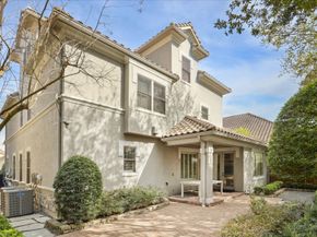 2626 STUART Manor, Houston TX 77082