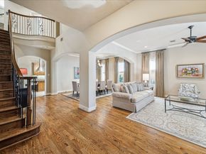 2626 STUART Manor, Houston TX 77082