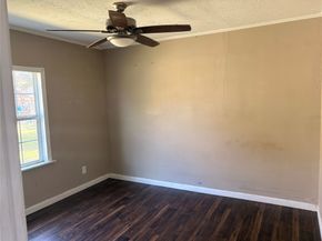 9422 Crestview Drive, Houston TX 77078
