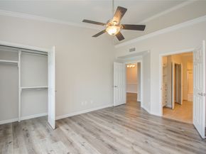 2111 Welch Street A321, Houston TX 77019