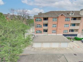 2111 Welch Street A321, Houston TX 77019