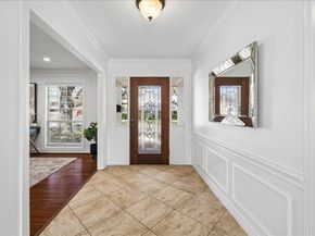 5247 Cheena Drive, Houston TX 77096