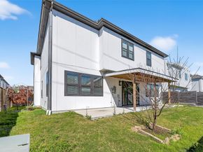 3239 Royal Oaks Hollow Lane, Houston TX 77082