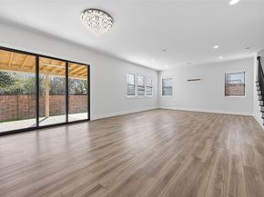 3239 Royal Oaks Hollow Lane, Houston TX 77082