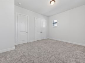 3239 Royal Oaks Hollow Lane, Houston TX 77082