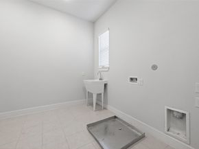 3239 Royal Oaks Hollow Lane, Houston TX 77082