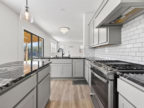 3239 Royal Oaks Hollow Lane, Houston TX 77082