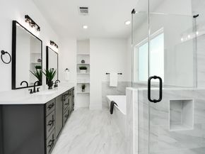 717 Marcella Street C, Houston TX 77091