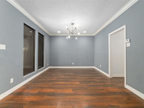 7655 S Braeswood Boulevard 2, Houston TX 77071