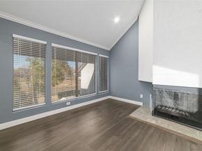 7655 S Braeswood Boulevard 2, Houston TX 77071