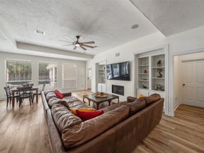 154 Hansom Trail Street, The Woodlands TX 77382