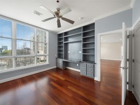 1419 Montrose Boulevard 301, Houston TX 77019