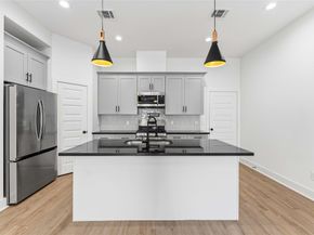 2217 Lee Street, Houston TX 77026