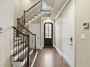 10933 Upland Park, Houston TX 77043