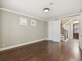 10933 Upland Park, Houston TX 77043