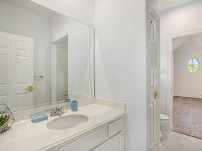 3123 BONNEBRIGE WAY Boulevard, Houston TX 77082