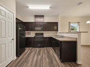 6728 Stearns Street, Houston TX 77021