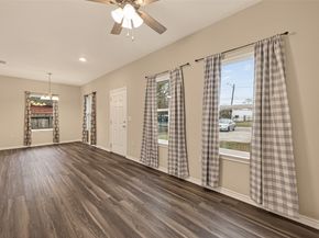 6728 Stearns Street, Houston TX 77021