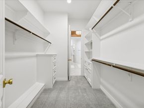 24 Villa Bend Drive, Houston TX 77069