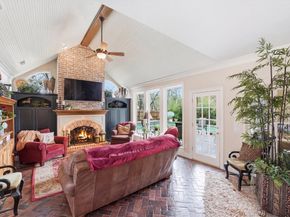 1802 Lofty Maple Trail, Kingwood TX 77345