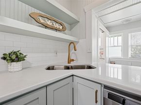 302 Epps Street, Tomball TX 77375