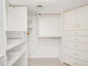 15 Greenway Plaza 10G, Houston TX 77046