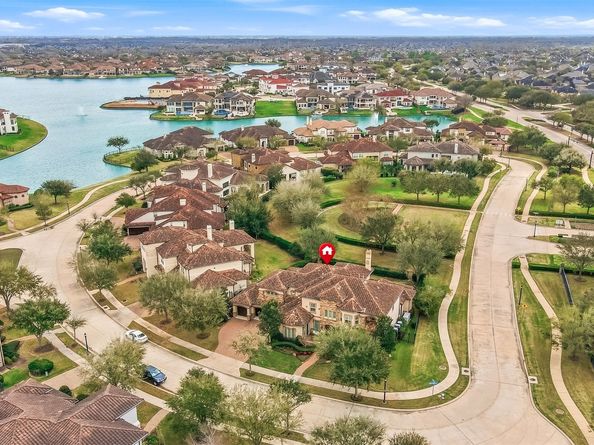 5006 Water View Bend, Sugar Land TX 77479